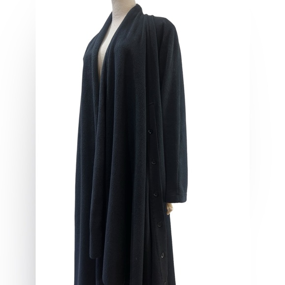 Yohji Yamamoto deconstructed asymmetric coat - Picture 3 of 9